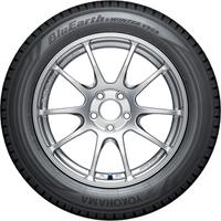 YOKOHAMA BLUEARTH*WINTER (V906) 225/60R18 104H BSW