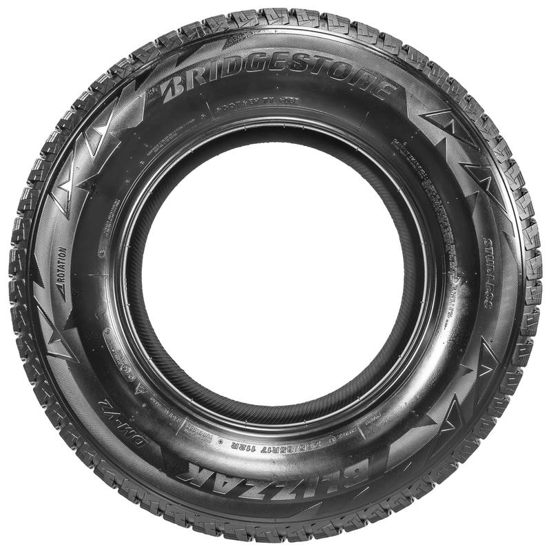 BRIDGESTONE BLIZZAK DM-V2 245/70R17 110S MFS